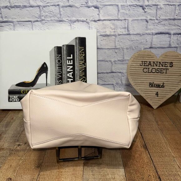 Zara Cream Soft City Bag Faux Leather Shoulder bag - Picture 8 of 11